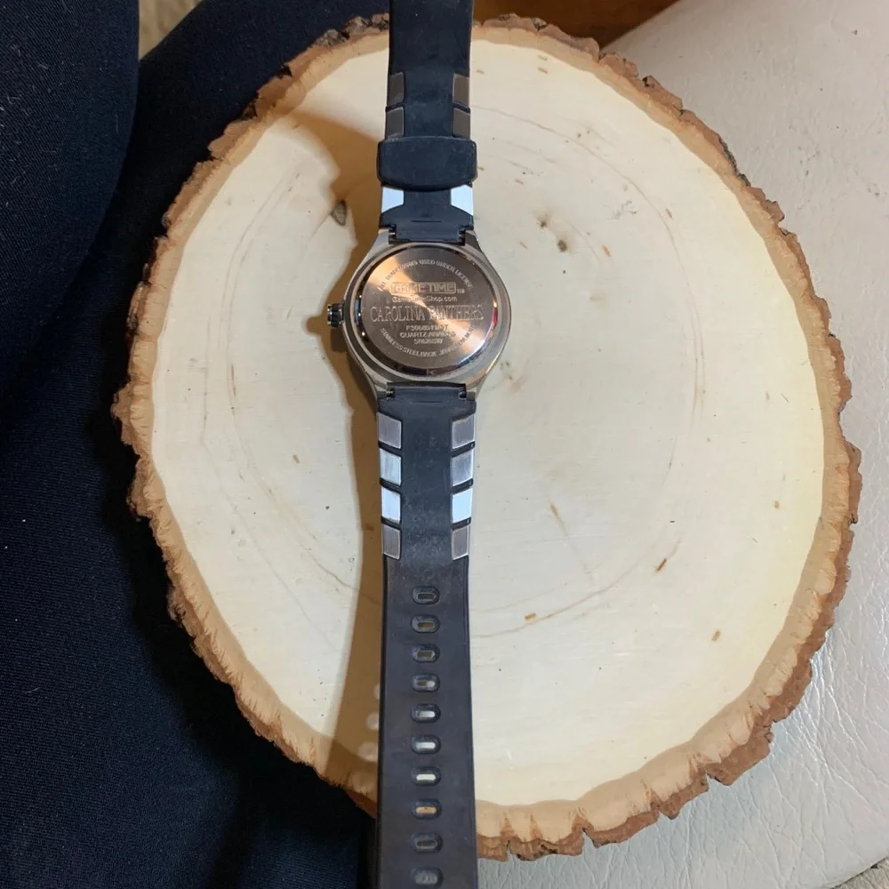 Panthers Watch‎ SR626SW F3068511/GT NFL Football